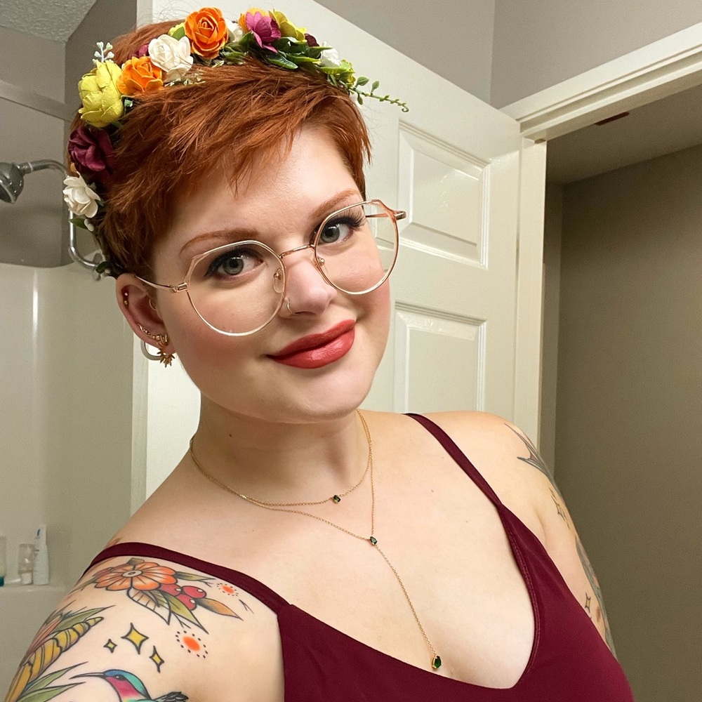 Meet your Posher, Rae